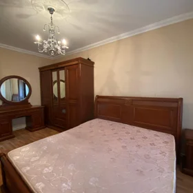 In Baku 80.0 m² apartment is for rent - Image 3