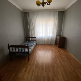 In Baku 80.0 m² apartment is for rent - Image 5