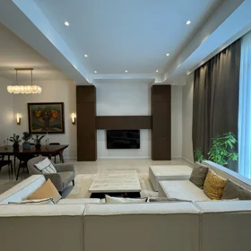In nan 160.0 m² apartment is for rent - Image 2