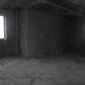 In Baku 92.0 m² apartment is for sale - Image 3
