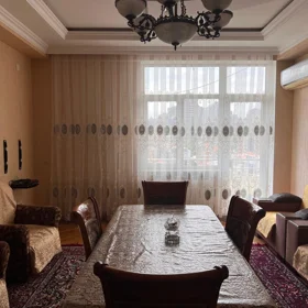 In Baku 150.0 m² apartment is for rent - Image 2