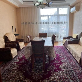 In Baku 150.0 m² apartment is for rent - Image 3