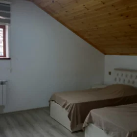 nan-da 90.0 m2 mənzil kirayə verilir - Şəkil 4
