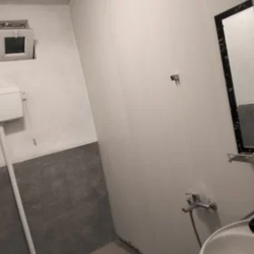 In Baku 30.0 m² apartment is for rent - Image 2