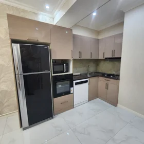 In Baku 115.0 m² apartment is for rent - Image 4
