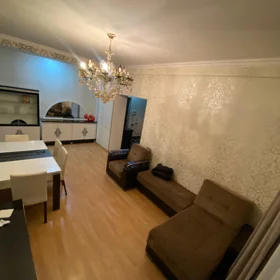 In Baku 77.0 m² apartment is for sale - Image 2