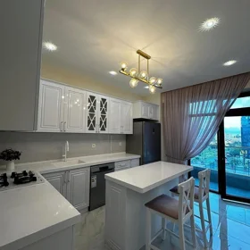 In Baku 92.0 m² apartment is for rent - Image 2