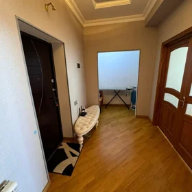 In Baku 60.0 m² apartment is for rent - Image 3