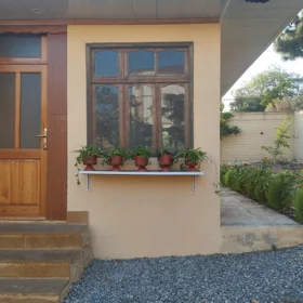 In Baku 60.0 m² apartment is for rent - Image 2