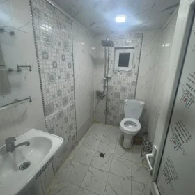 In Baku 65.0 m² apartment is for rent - Image 2