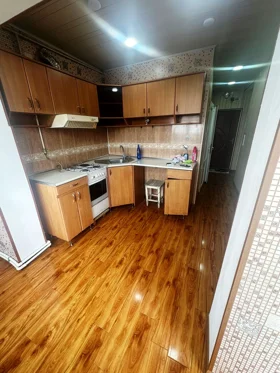 In Baku 60.0 m² apartment is for rent - Image 3