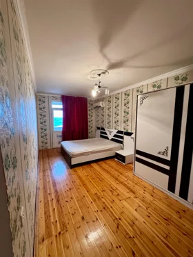 In Baku 82.0 m² apartment is for rent - Image 5