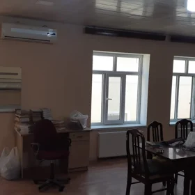 In Baku 50.0 m² house with 1.0 rooms is for rent - Image 3