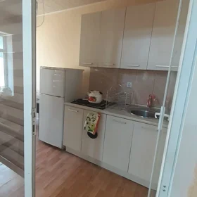 In Baku 50.0 m² house with 1.0 rooms is for rent - Image 4