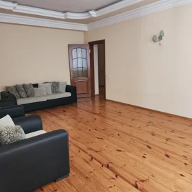 In Baku 35.0 m² apartment is for sale - Image 2