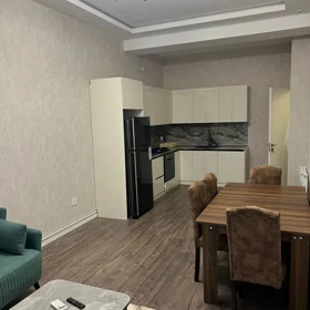 In Baku 72.0 m² apartment is for rent - Image 2