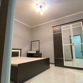 In Baku 40.0 m² house with 2.0 rooms is for rent - Image 2