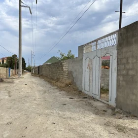 In Baku nan acre land is for sale - Image 3