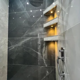 In Baku 107.0 m² apartment is for sale - Image 2