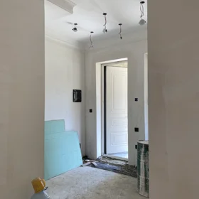 In Baku 90.0 m² house with 3.0 rooms is for sale - Image 3
