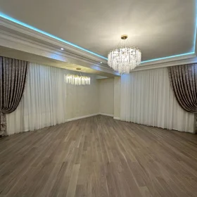 In Baku 154.0 m² apartment is for sale - Image 2