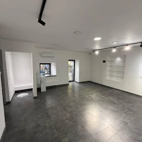 In nan 40.0 m² office is for rent - Image 4