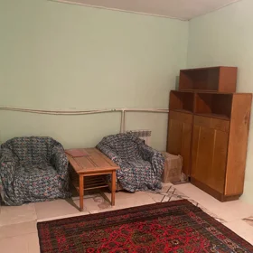 In Baku 80.0 m² house with 2.0 rooms is for rent - Image 3