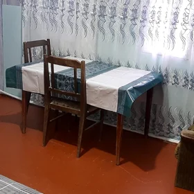 In Baku 110.0 m² house with 4.0 rooms is for rent - Image 3