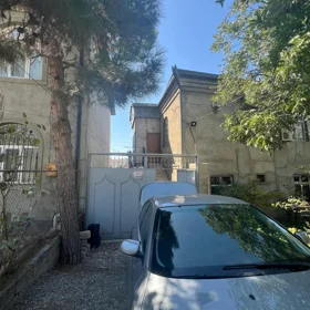 In Baku 141.0 m² house with 6.0 rooms is for sale - Image 2