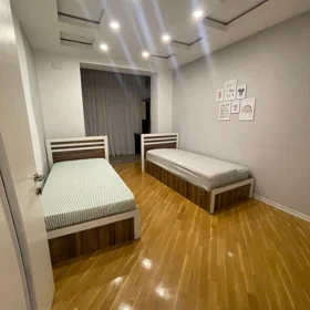 In Baku 90.0 m² apartment is for rent - Image 5