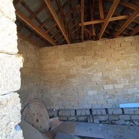 In Baku nan acre land is for sale - Image 5
