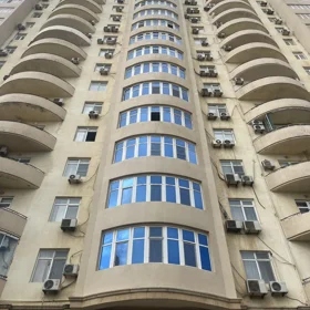 In Baku 110.0 m² apartment is for rent - Image 5