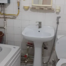 In Baku 30.0 m² apartment is for rent - Image 4