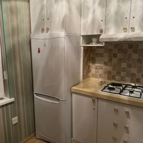 In Baku 70.0 m² apartment is for rent - Image 5