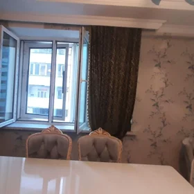 In Baku 70.0 m² apartment is for rent - Image 2