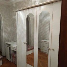 In Baku 80.0 m² apartment is for rent - Image 4