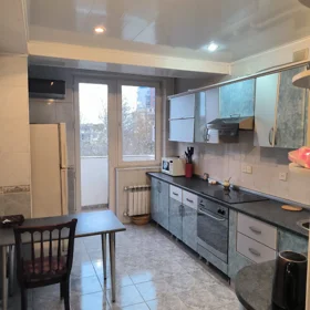 In Baku 75.0 m² apartment is for rent - Image 2