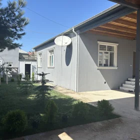 In Baku 120.0 m² house with 3.0 rooms is for sale - Image 3
