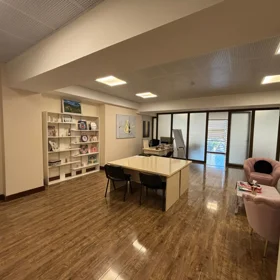Baku-da 73.0 m2 ofis kirayə verilir - Şəkil 2