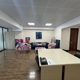 Baku-da 73.0 m2 ofis kirayə verilir - Şəkil 3