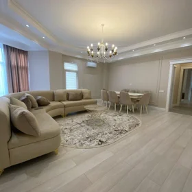 Baku-da 150.0 m2 mənzil kirayə verilir - Şəkil 4