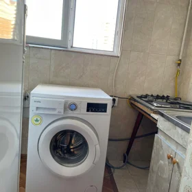 Baku-da 45.0 m2 mənzil kirayə verilir - Şəkil 2