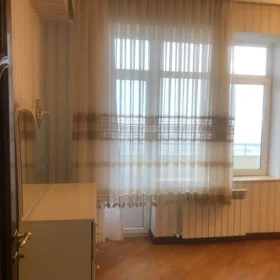 Baku-da 155.0 m2 mənzil kirayə verilir - Şəkil 5