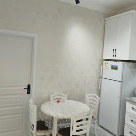Baku-da 74.0 m2 mənzil satılır - Şəkil 2