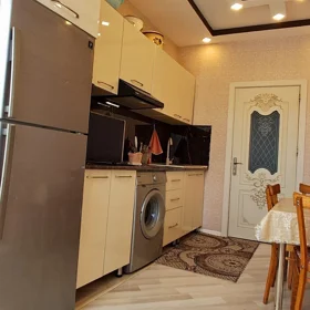 In Baku 85.0 m² apartment is for sale - Image 2