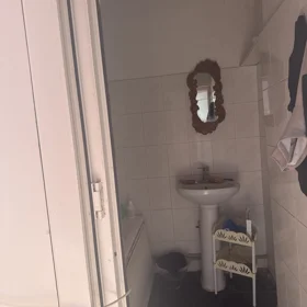 In Baku 60.0 m² apartment is for sale - Image 3