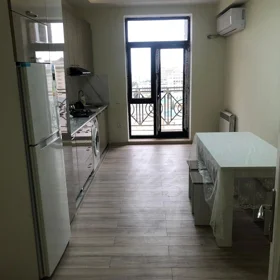 In Baku 96.0 m² apartment is for rent - Image 5