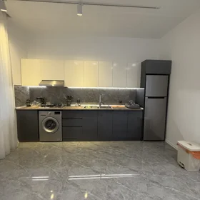 In Şamaxı rayonu 6.0 m² house with 4.0 rooms is for rent - Image 2