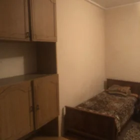 In Baku 110.0 m² apartment is for rent - Image 3