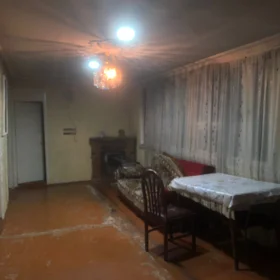 In Baku 110.0 m² apartment is for rent - Image 4
